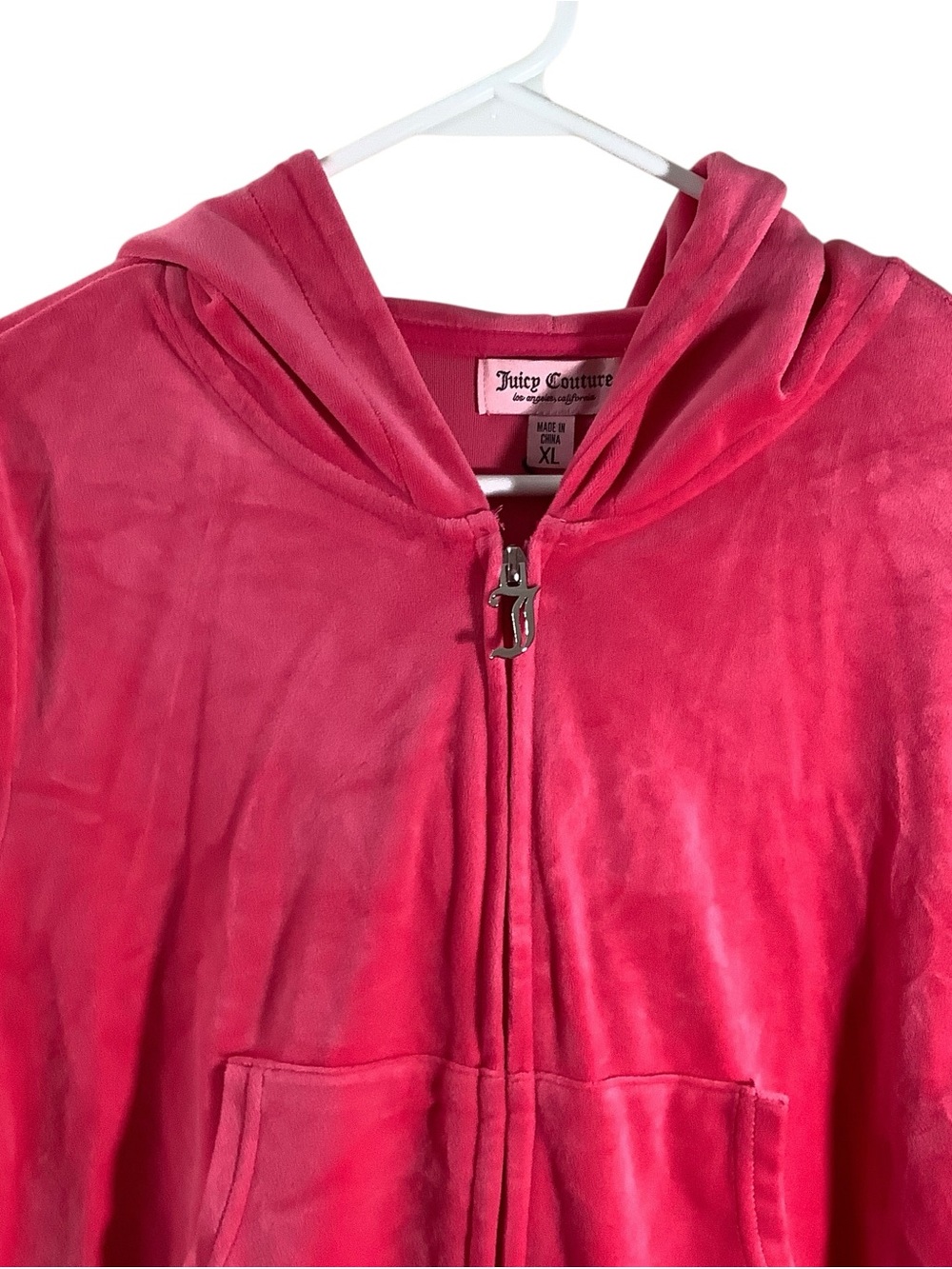 Juicy Couture Bright Pink Velour Sweatpants & Sweatshirt Lounge Set - Picture 8 of 13